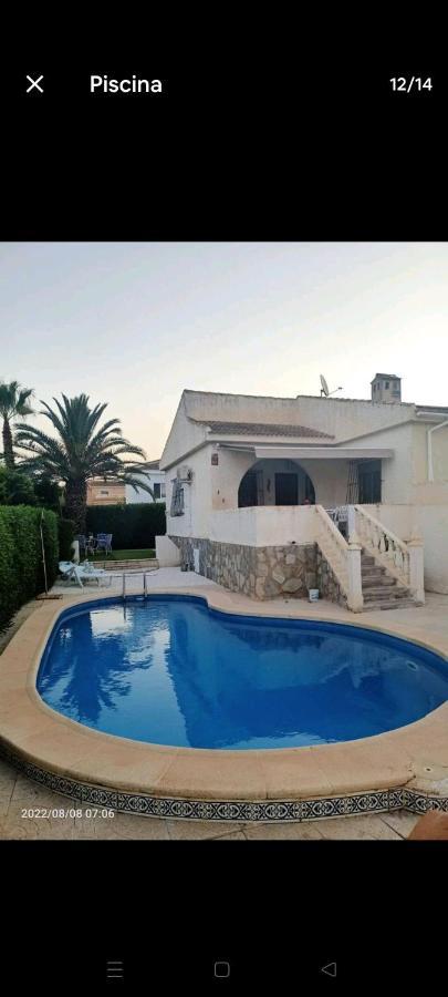 Acogedora Casa Con Piscina Villa Torrevieja Exterior photo
